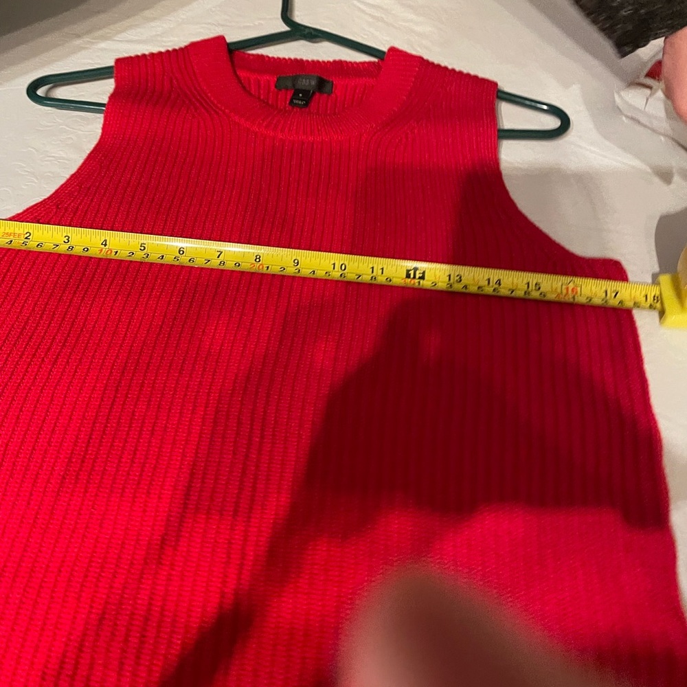 JCrew red west knitted size S